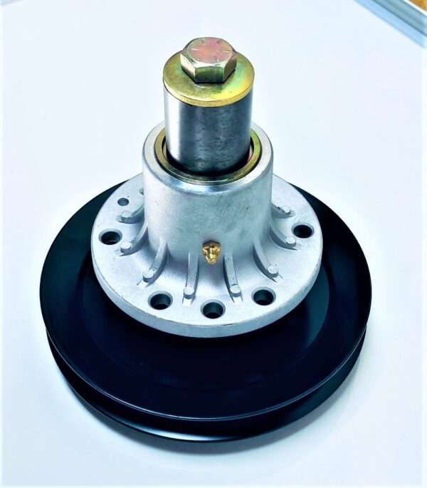 Spindle Assembly With Pulley Replaces Exmark 1-644092