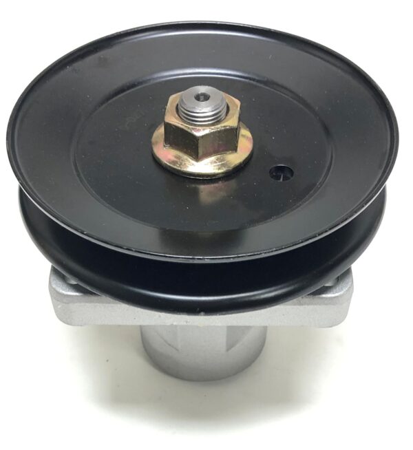 Spindle Assembly With Pulley for MTD: 618-0116, 618-0116B, 618-0116C, 618-0116P, 918-0116B, 918-0116C, 918-0116P - Image 2