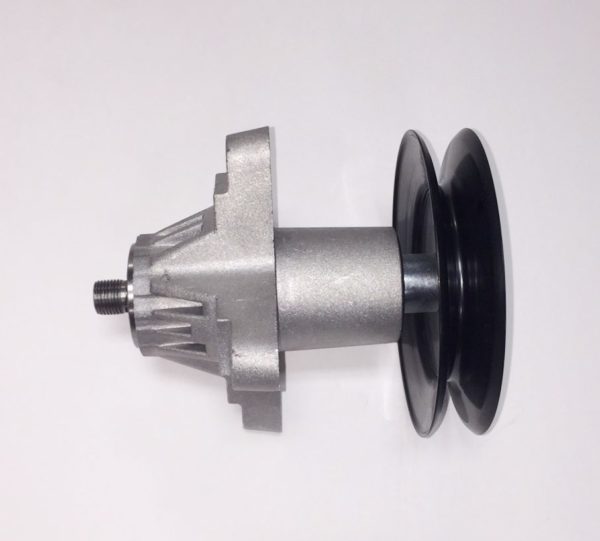 Spindle Assembly for MTD, Cub Cadet: 918-05137, 618-05137. Toro: 119-8445