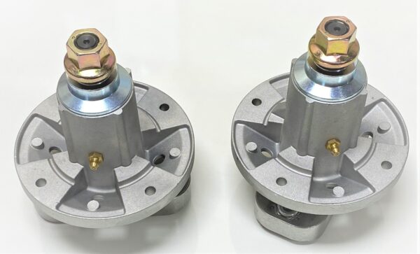 Set of 2 Quality Spindle Assemblies for John Deere GY20050 or GY20785 Models L130 L120 L110 +